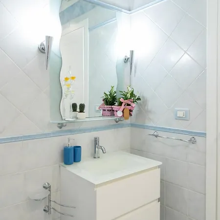 Apartment Daisy Family House - Tiburtina